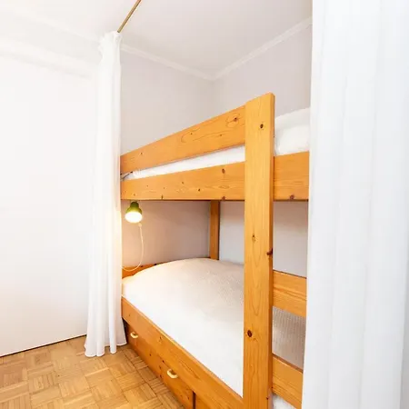 Apartment 70